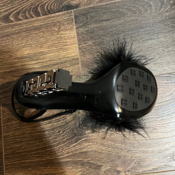 Givenchy g cube feather shoe - Picture 2 of 4